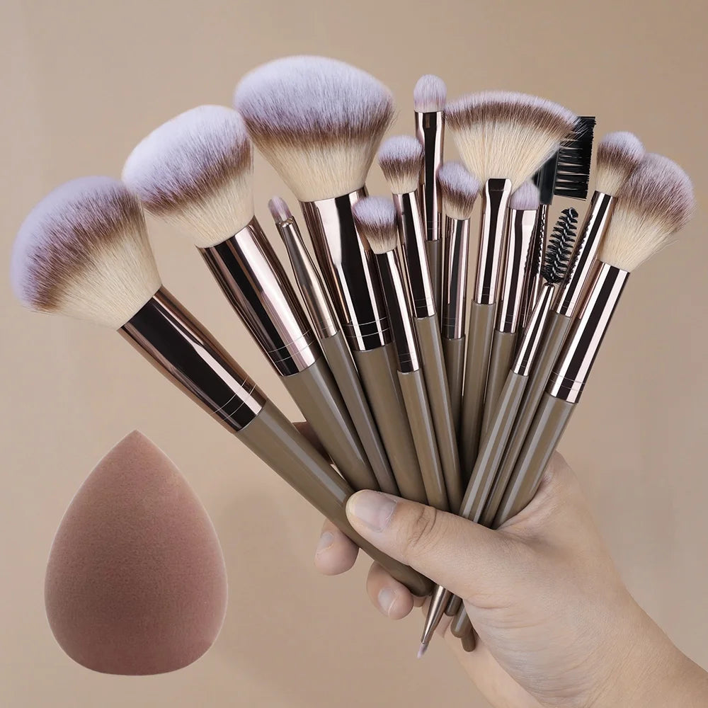 20Pcs Makeup Brushes Set Professional Super soft detail Blush highlighter Foundation Concealer Eyeshadow Brush Women Beauty Tool